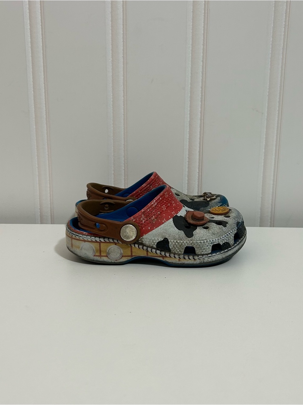Crocs Disney Toy Story woody